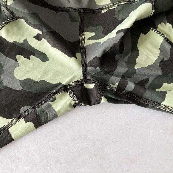 Like new! Lululemon Fast and Free Tight / leggings / pants 25" (green camo) - Picture 3 of 5